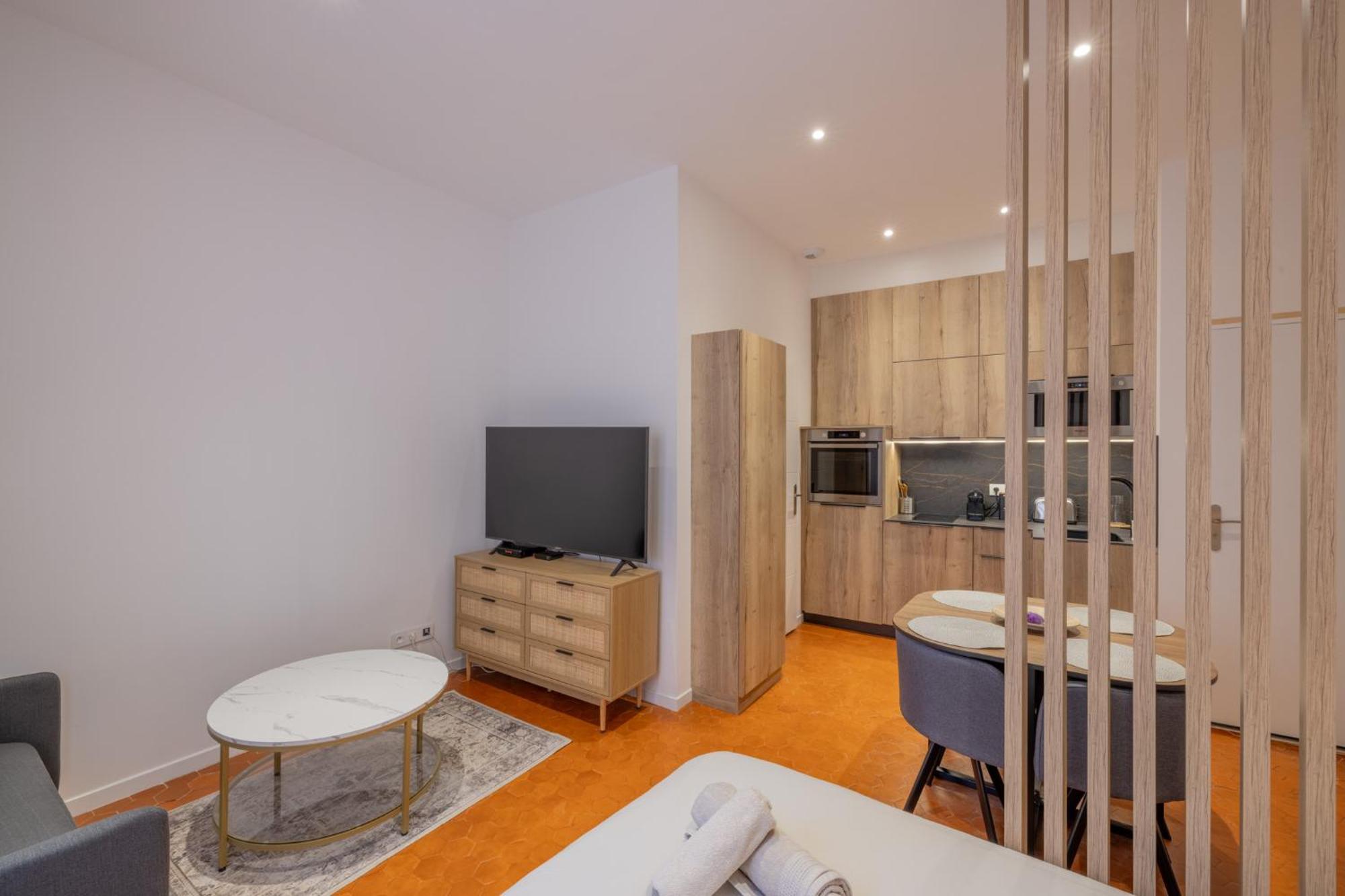 אקס-אן-פרובאנס Appartement De Charme מראה חיצוני תמונה
